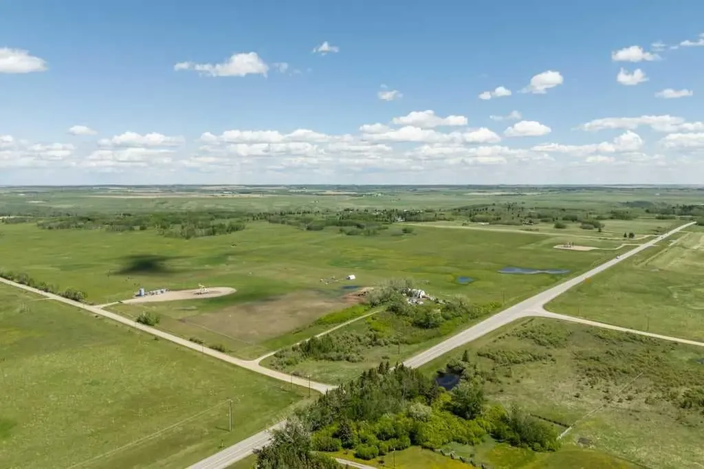 270012 Range Road 40 Rural Rocky View County AB T4C 3A2