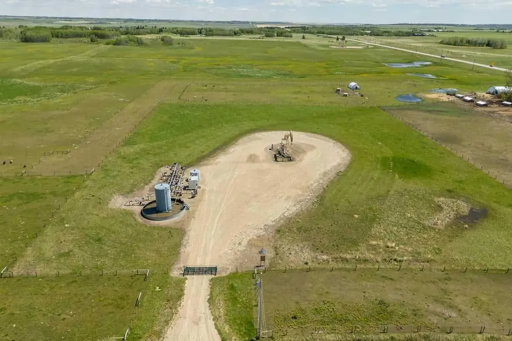 270012 Range Road 40 Rural Rocky View County AB T4C 3A2