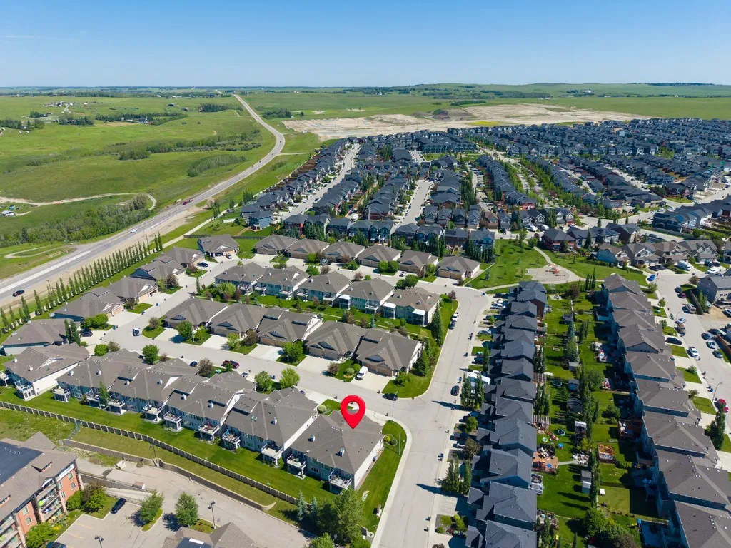 230 Sunset Square Cochrane AB T4C0H3