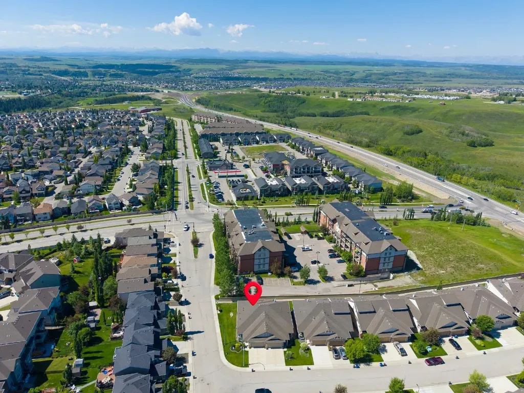 230 Sunset Square Cochrane AB T4C0H3