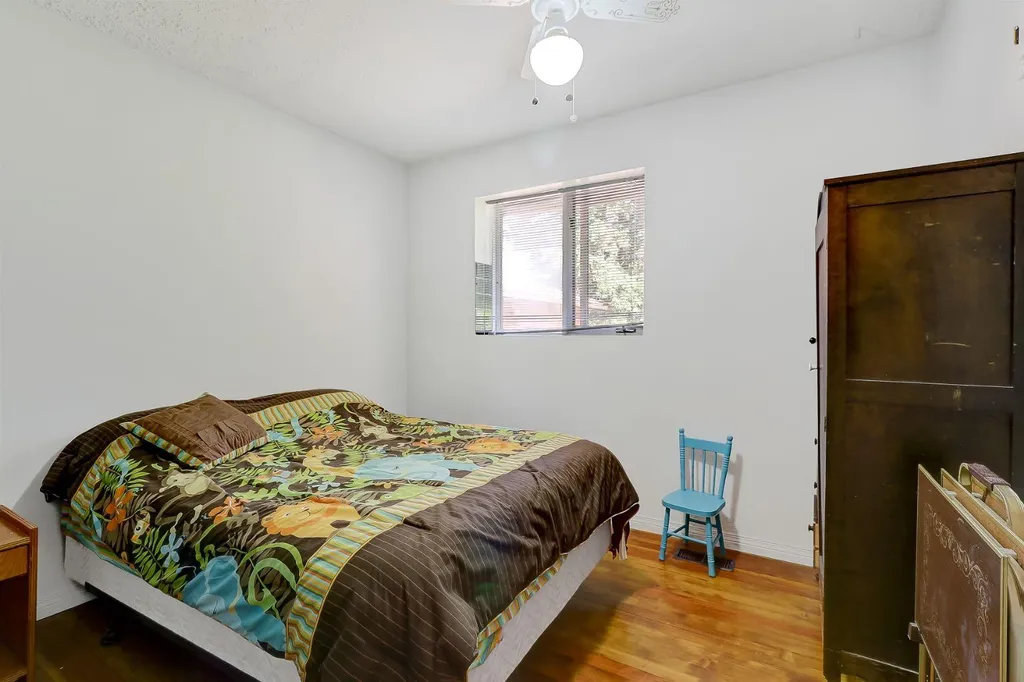 10904 108 Avenue Fairview AB T0H 1L0