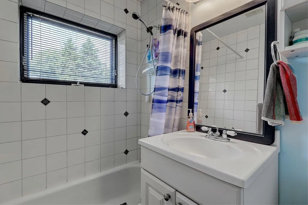 10904 108 Avenue Fairview AB T0H 1L0