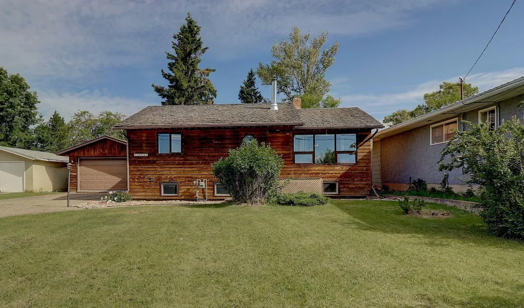10904 108 Avenue Fairview AB T0H 1L0