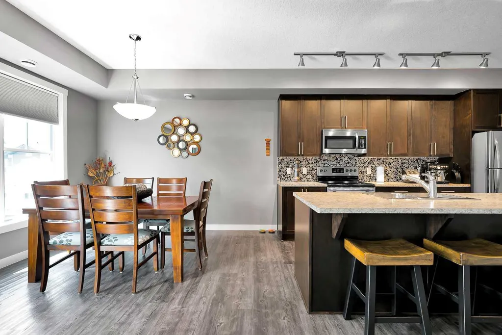 410 Cranford Walk SE Calgary AB T3M 1R7