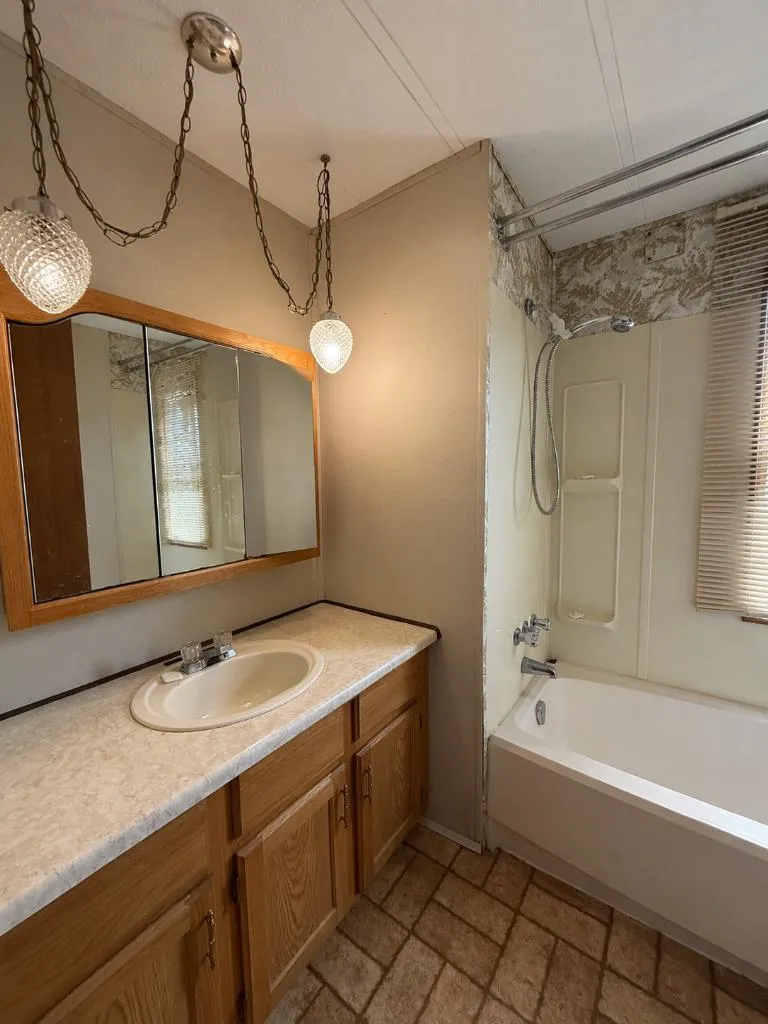 5837 Birch Crescent High Prairie AB T0G 1E0