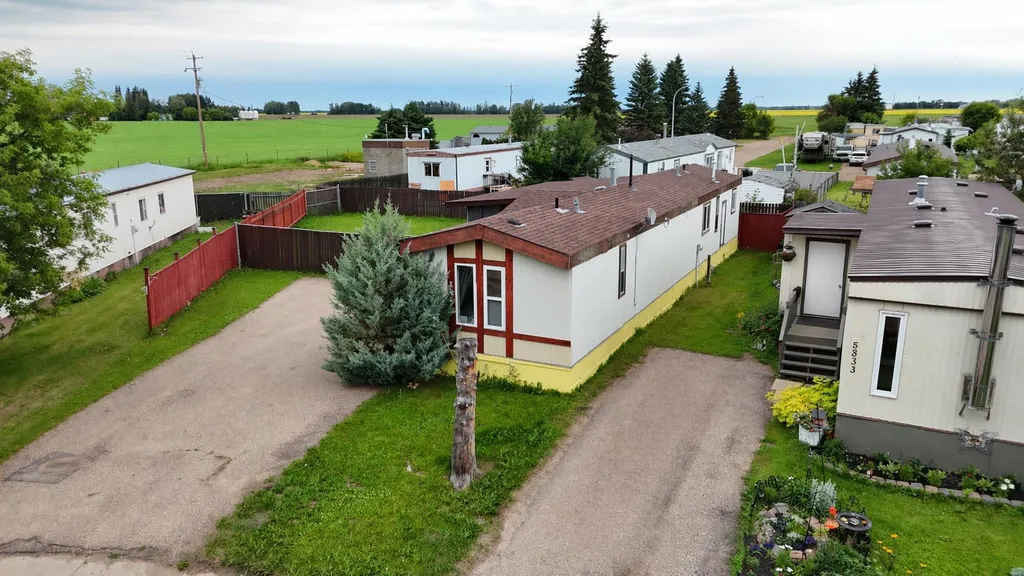 5837 Birch Crescent High Prairie AB T0G 1E0