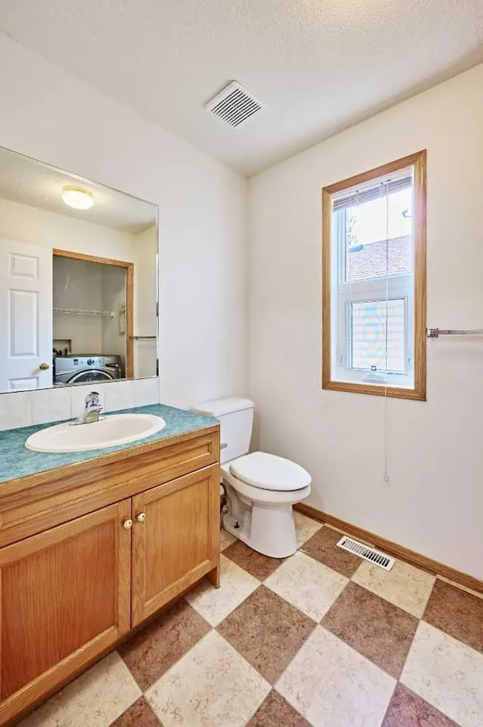 9683 Hidden Valley Drive NW Calgary AB T3A 5P8