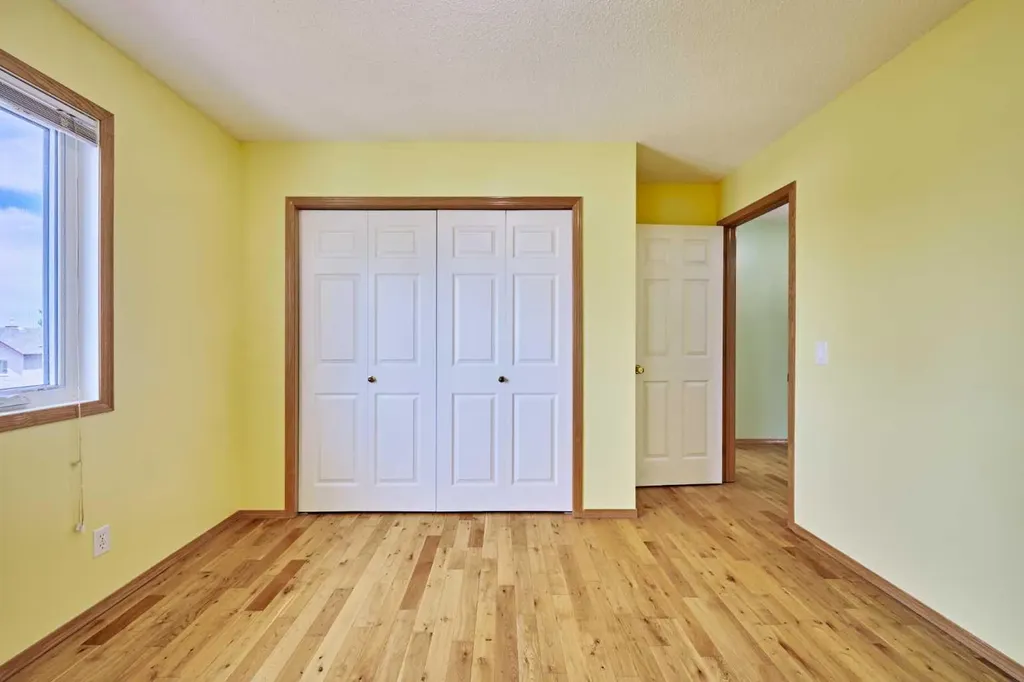 9683 Hidden Valley Drive NW Calgary AB T3A 5P8