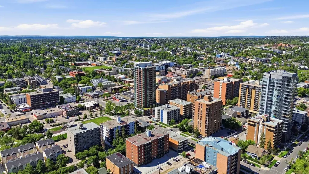 1236 15 Avenue SW Calgary AB T3C 0X5