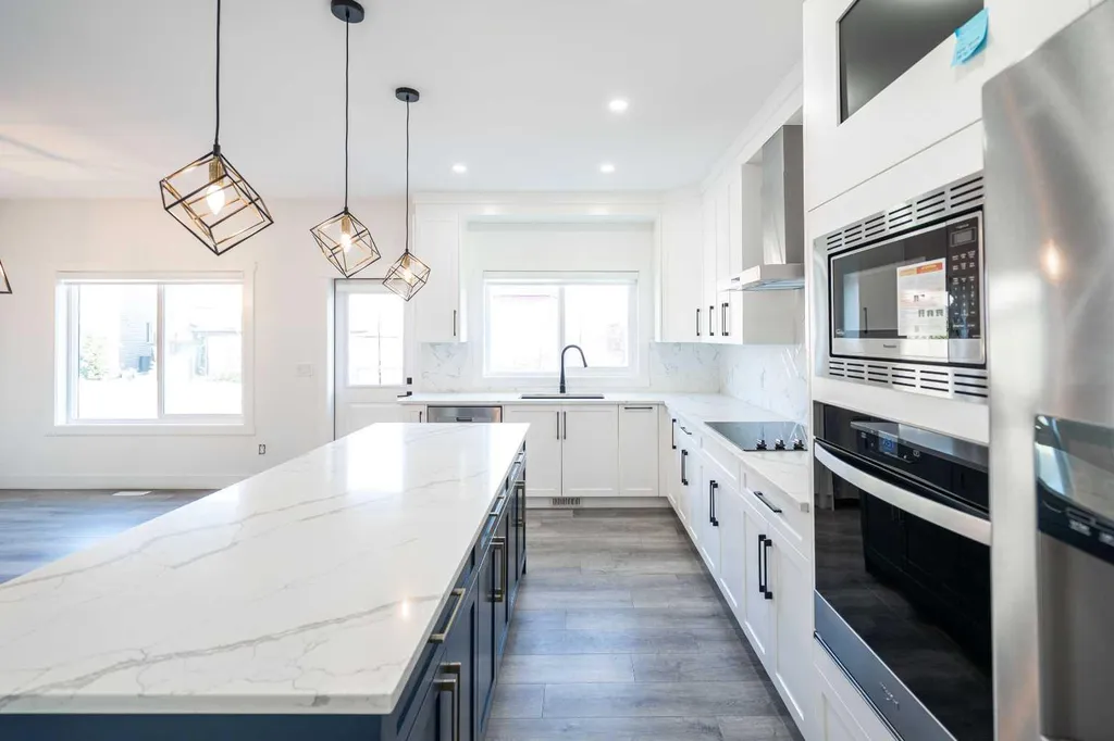 123 Saddlecrest Grove NE Calgary AB T3J 2K3