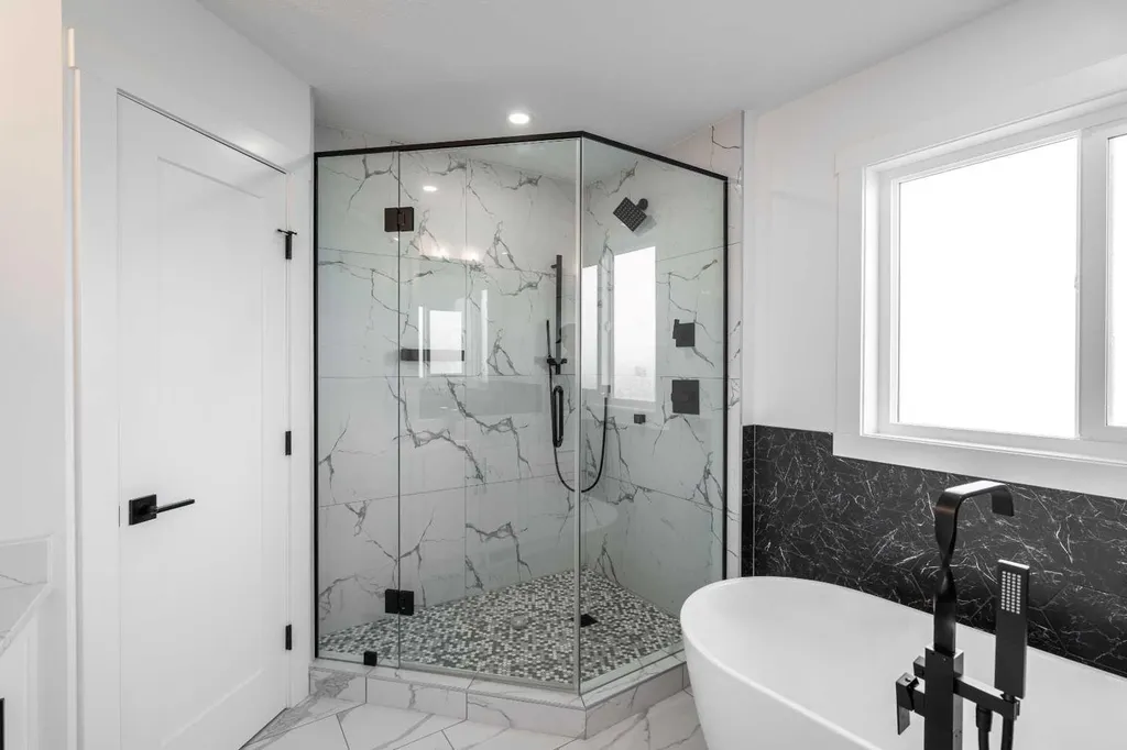 123 Saddlecrest Grove NE Calgary AB T3J 2K3