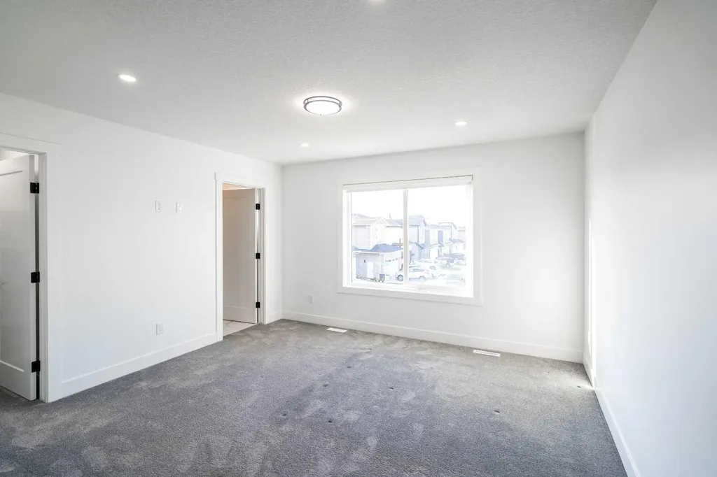 123 Saddlecrest Grove NE Calgary AB T3J 2K3