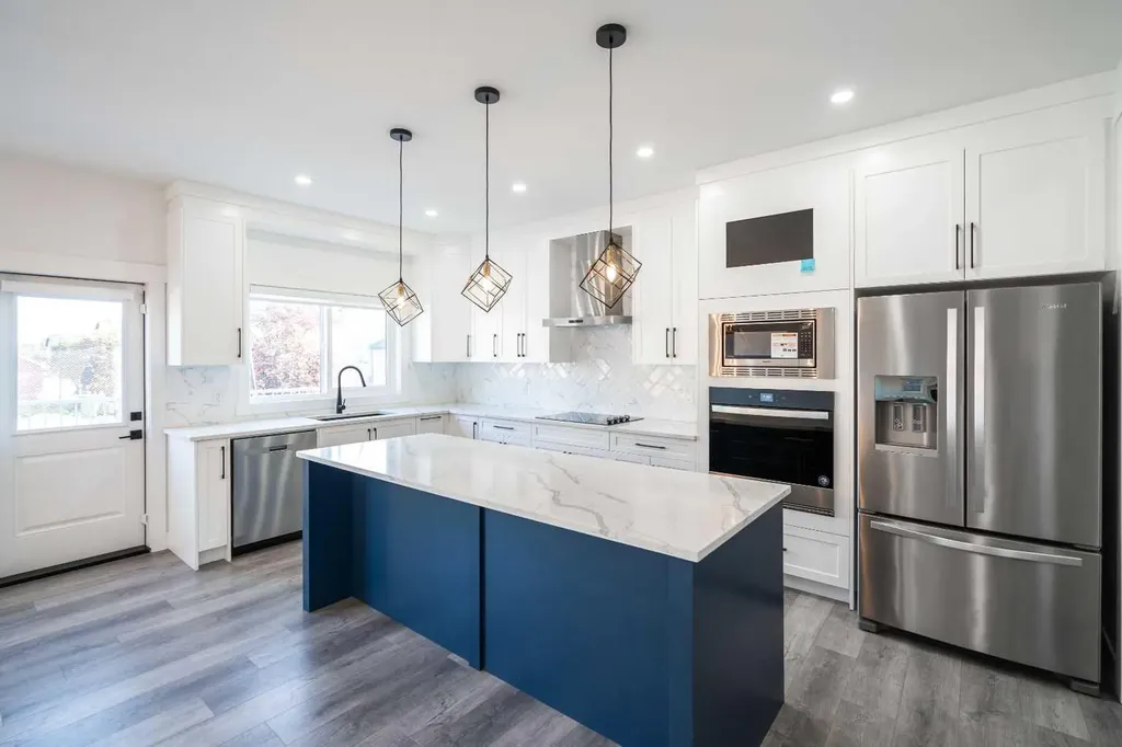 123 Saddlecrest Grove NE Calgary AB T3J 2K3