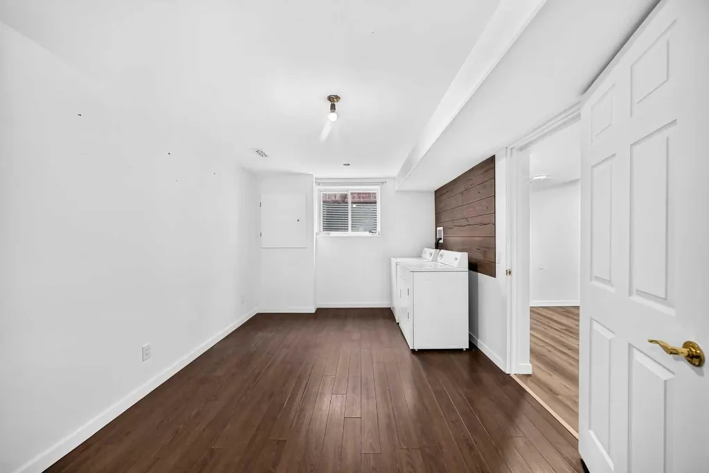 294 Elgin View SE Calgary AB T2Z 4N6