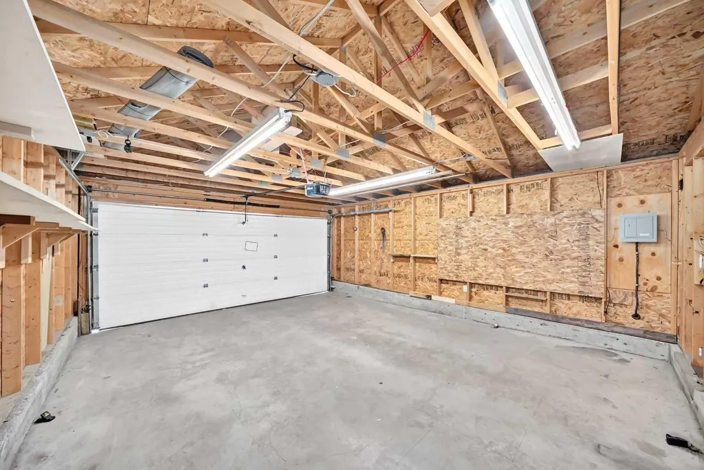 294 Elgin View SE Calgary AB T2Z 4N6