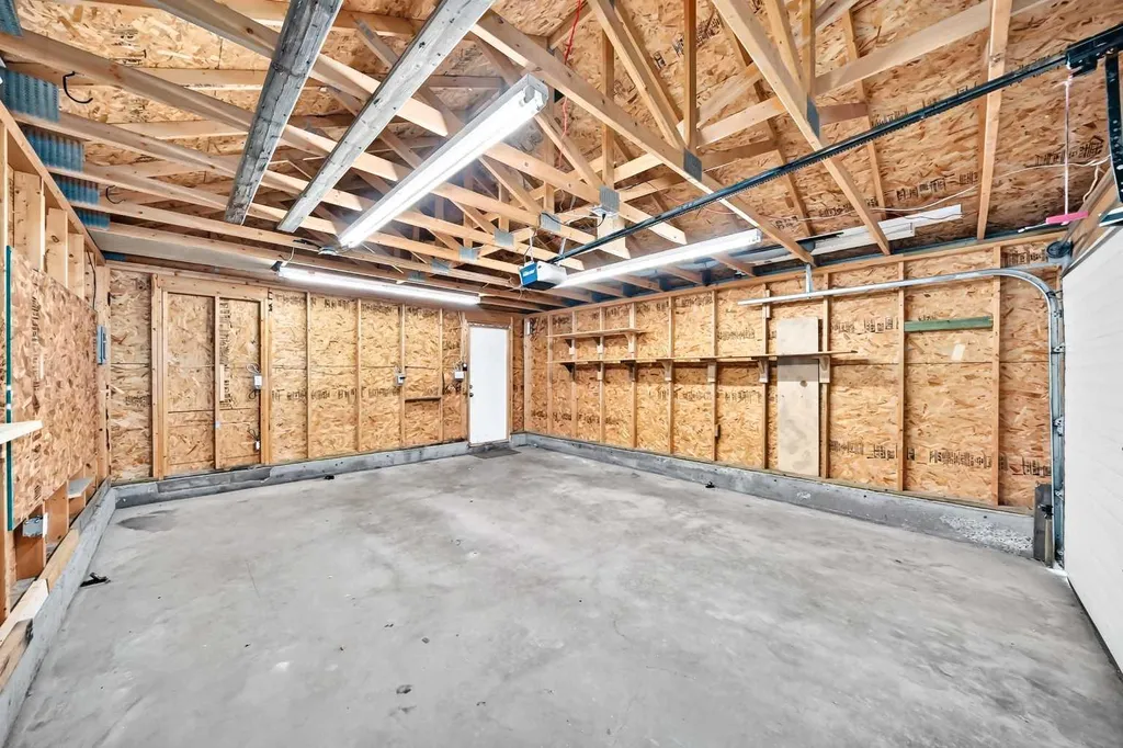 294 Elgin View SE Calgary AB T2Z 4N6