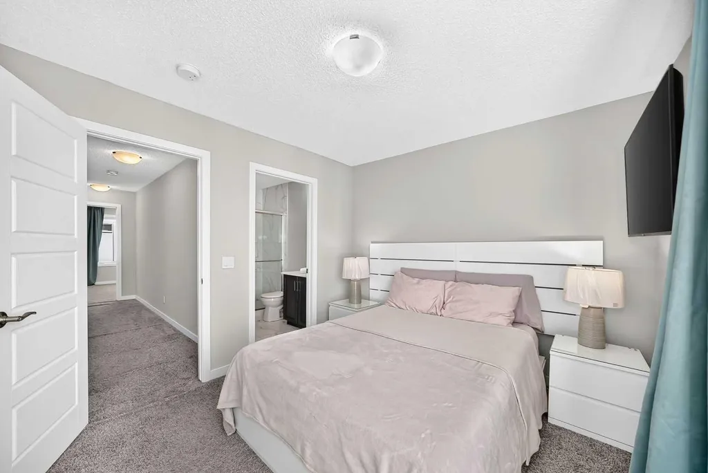 301 Redstone Boulevard NE Calgary AB T3N 1V7