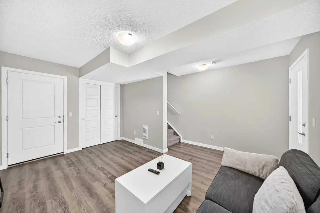 301 Redstone Boulevard NE Calgary AB T3N 1V7