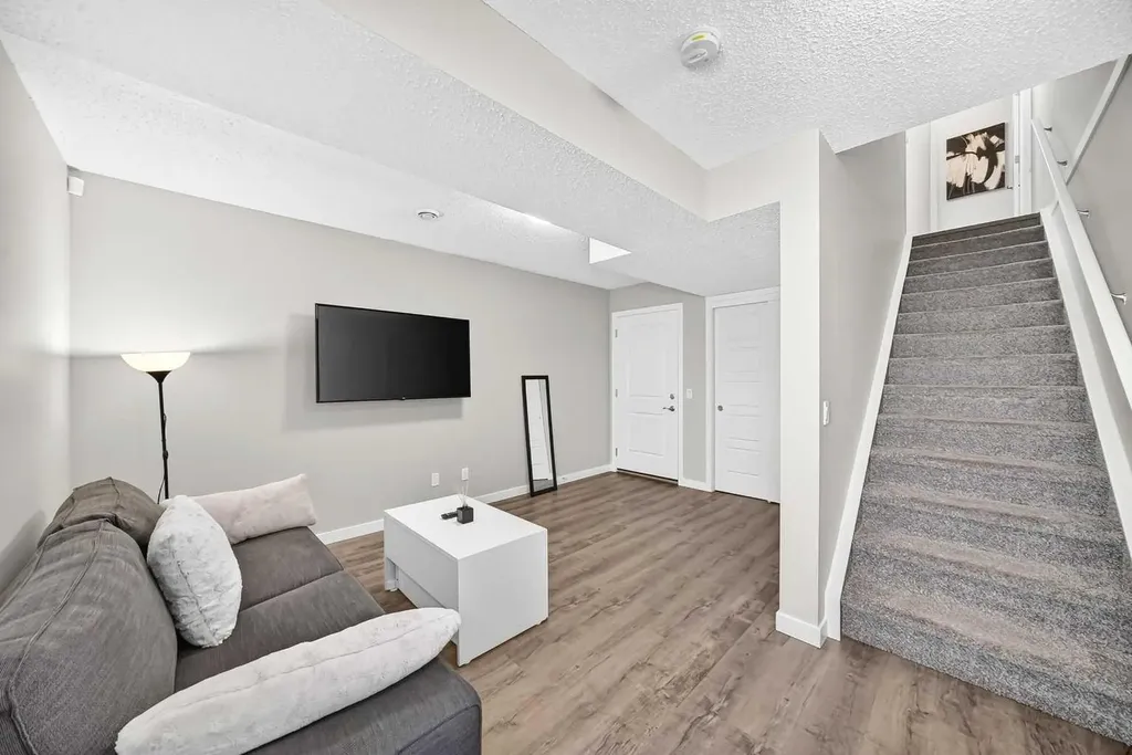 301 Redstone Boulevard NE Calgary AB T3N 1V7