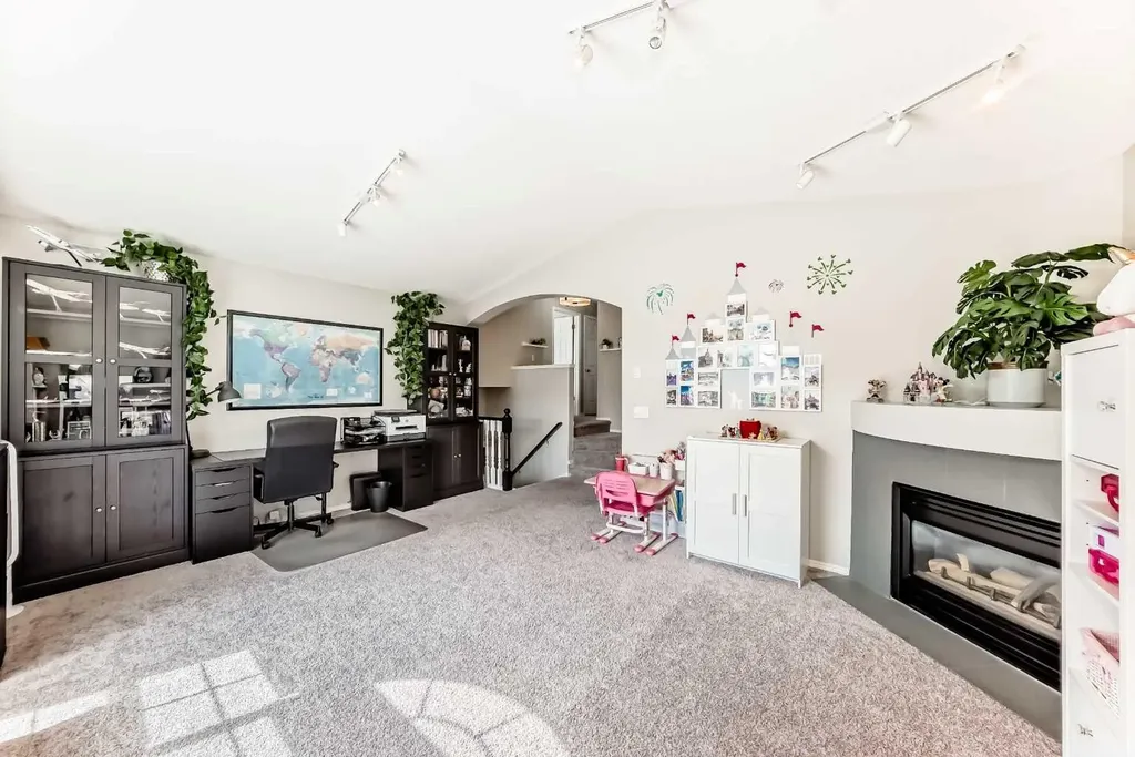 78 Arbour Butte Road NW Calgary AB T3G 4L9