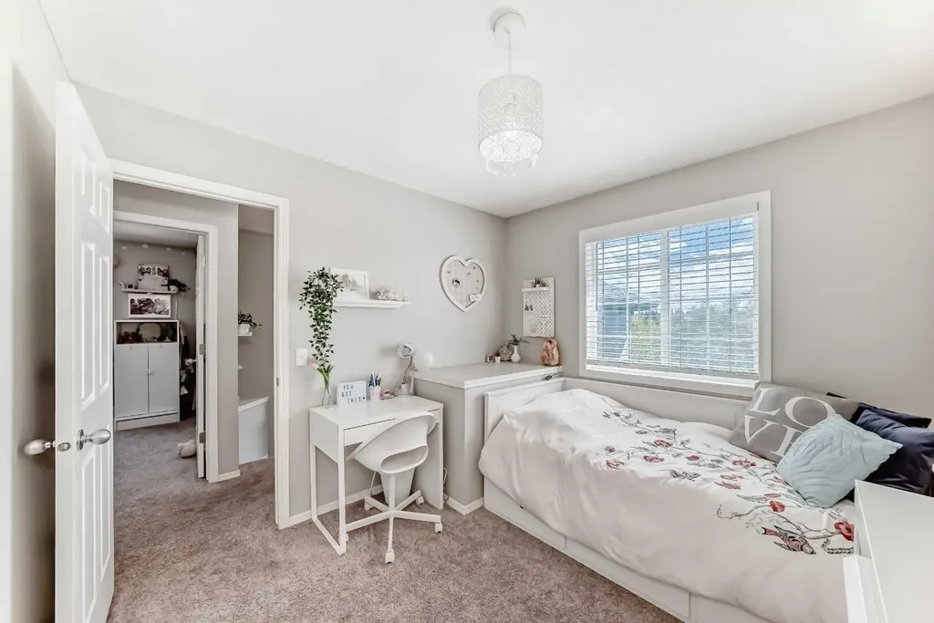 78 Arbour Butte Road NW Calgary AB T3G 4L9