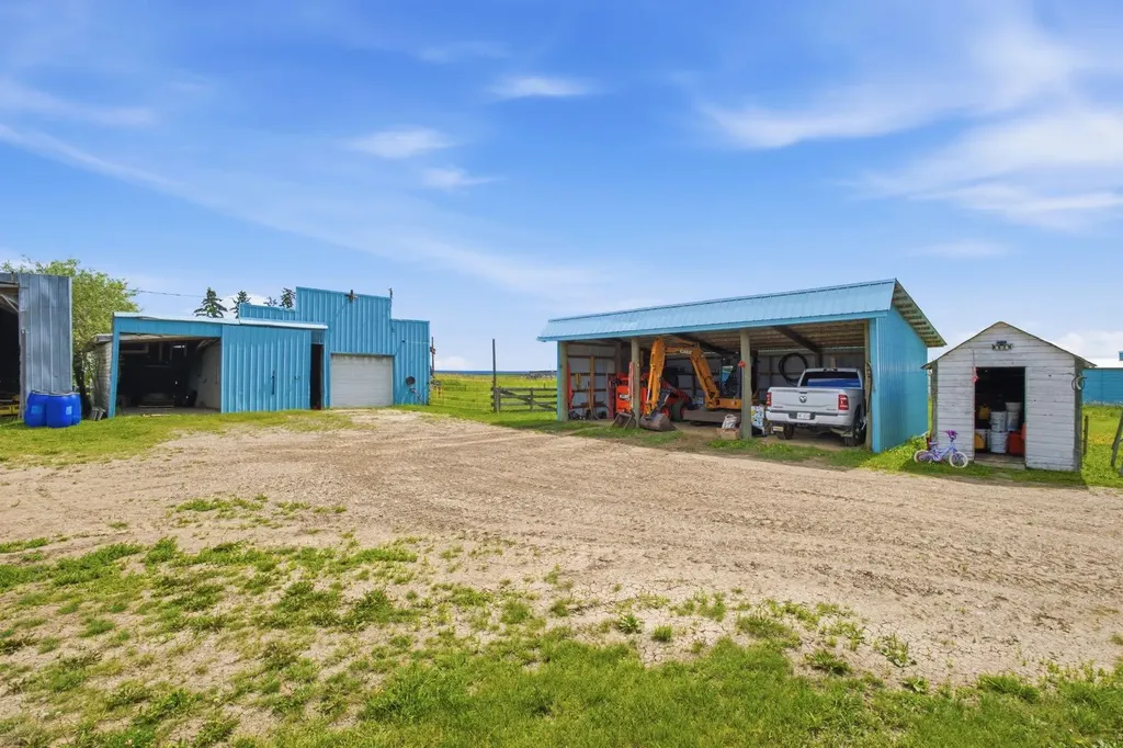 81154 124 Range Rural Saddle Hills County AB T0H 0A1