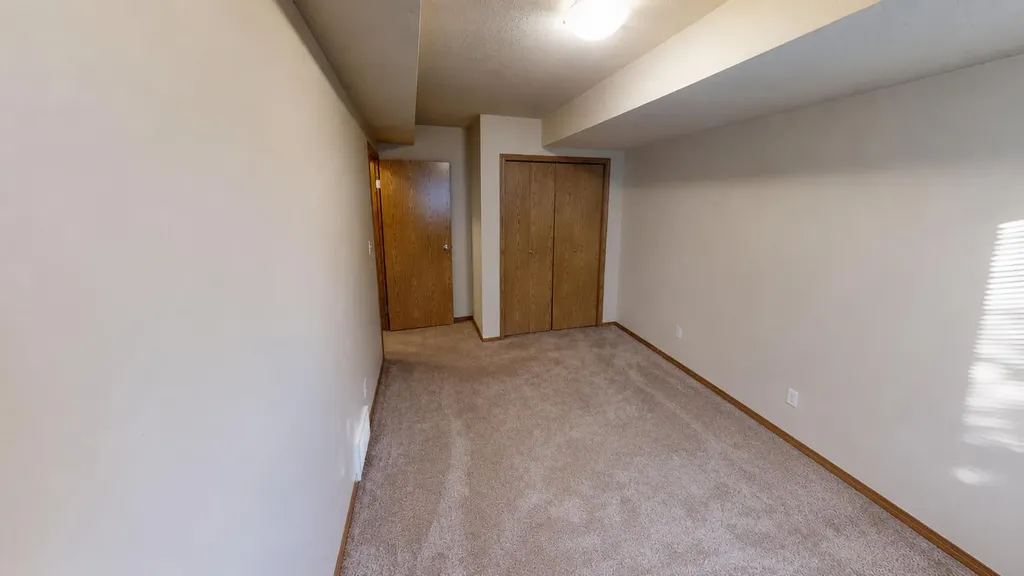 10120 104 Avenue Grande Prairie AB T8V 1E7