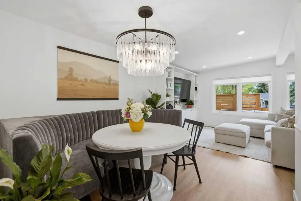 3720 58 Avenue SW Calgary AB T3E 5H6