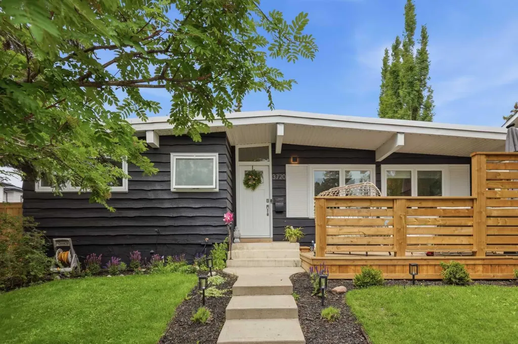 3720 58 Avenue SW Calgary AB T3E 5H6