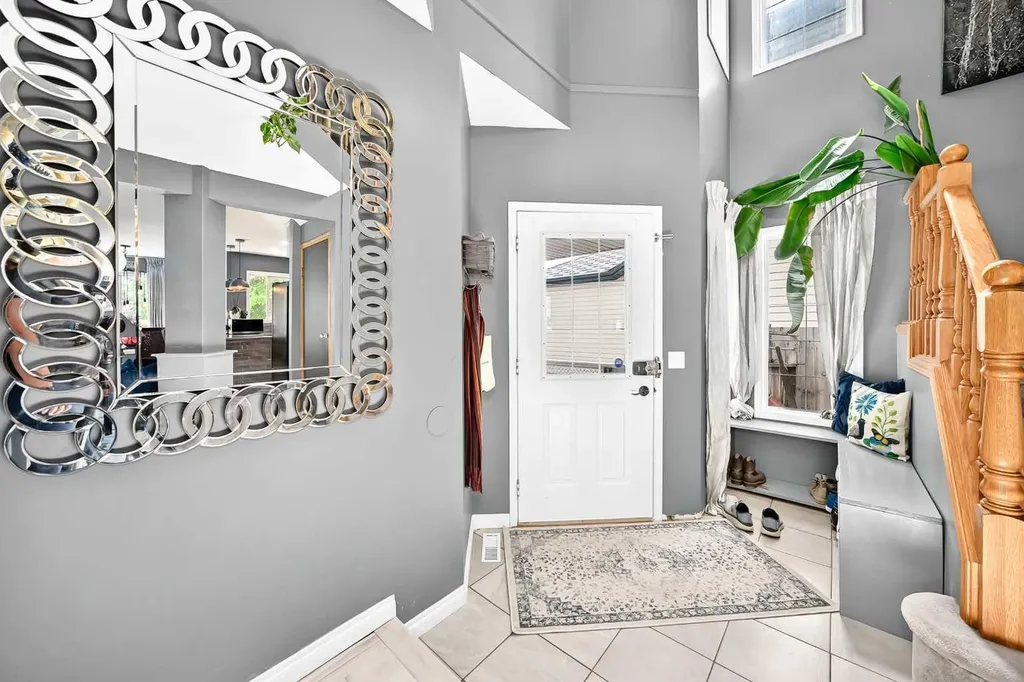 216 Hidden Spring Green NW Calgary AB T3A5N4