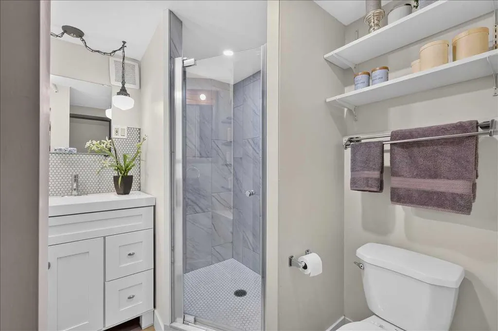 5408 Ladbrooke Drive SW Calgary AB T3E 5X8