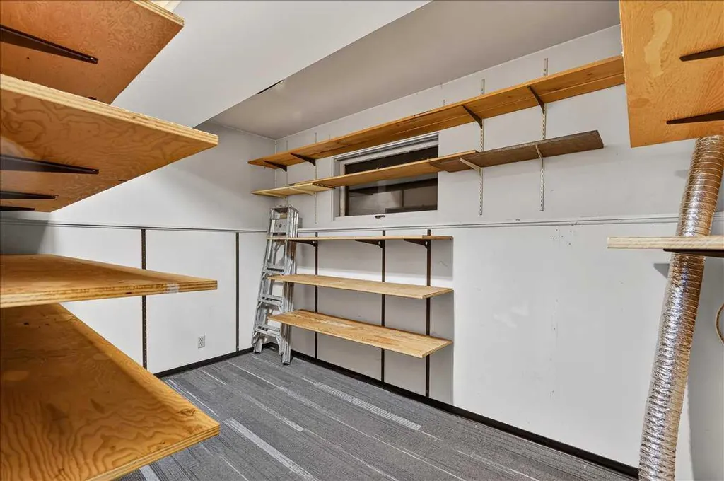 5408 Ladbrooke Drive SW Calgary AB T3E 5X8