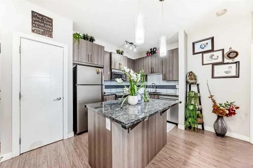 12 Sage Hill Terrace NW Calgary AB T3R0W6