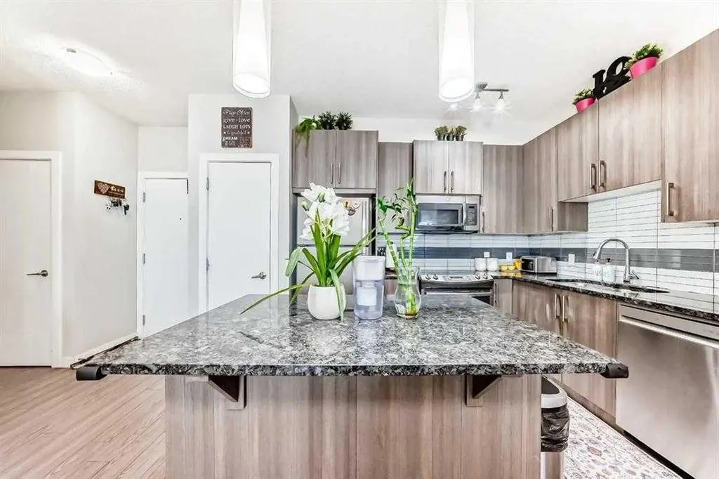 12 Sage Hill Terrace NW Calgary AB T3R0W6