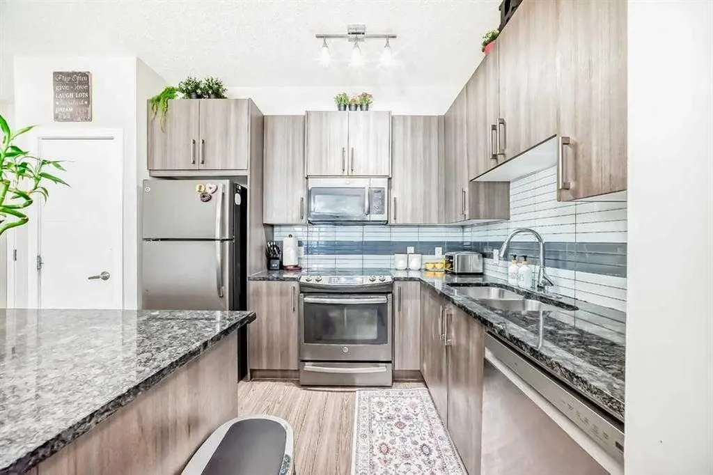 12 Sage Hill Terrace NW Calgary AB T3R0W6