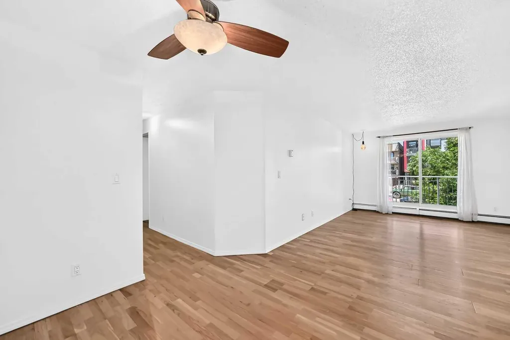 1735 11 Avenue SW Calgary AB T3C 3C9