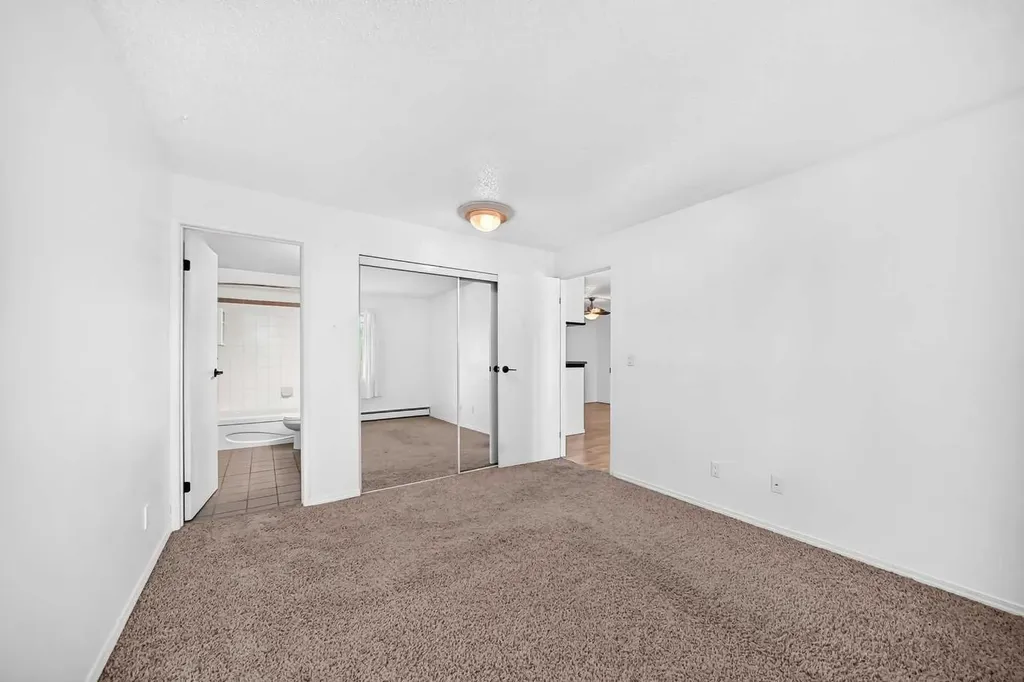 1735 11 Avenue SW Calgary AB T3C 3C9