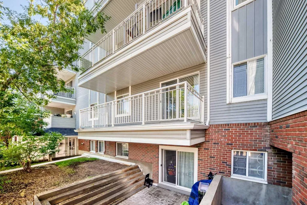 1735 11 Avenue SW Calgary AB t3c3c9