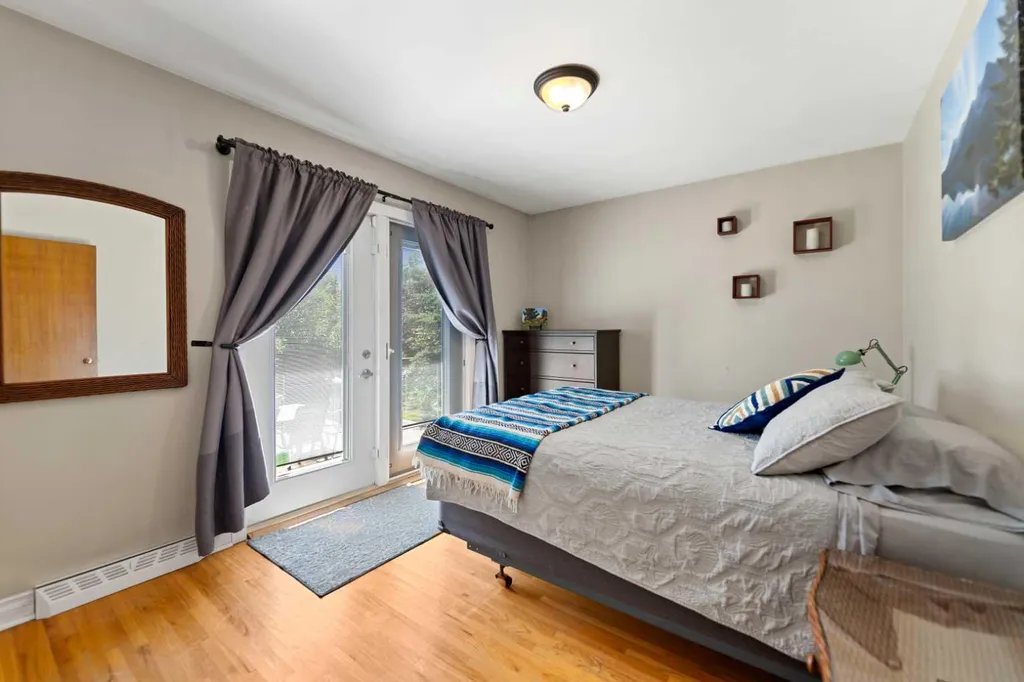 7220 Farrell Road SE Calgary AB T2H 0T6