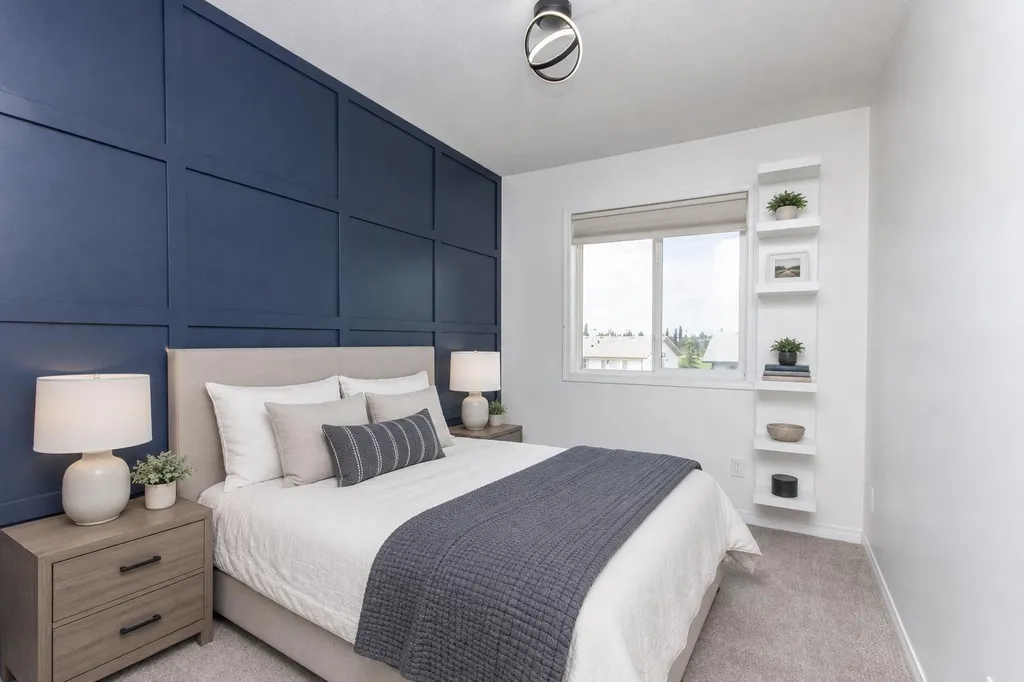 33 Donlevy Avenue Red Deer AB T4R 3B6