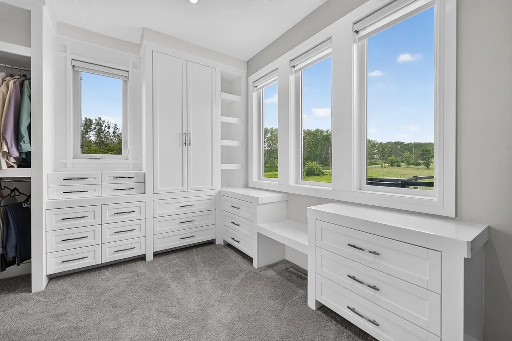 246051 20 Street E Rural Foothills County AB T1S 3N1