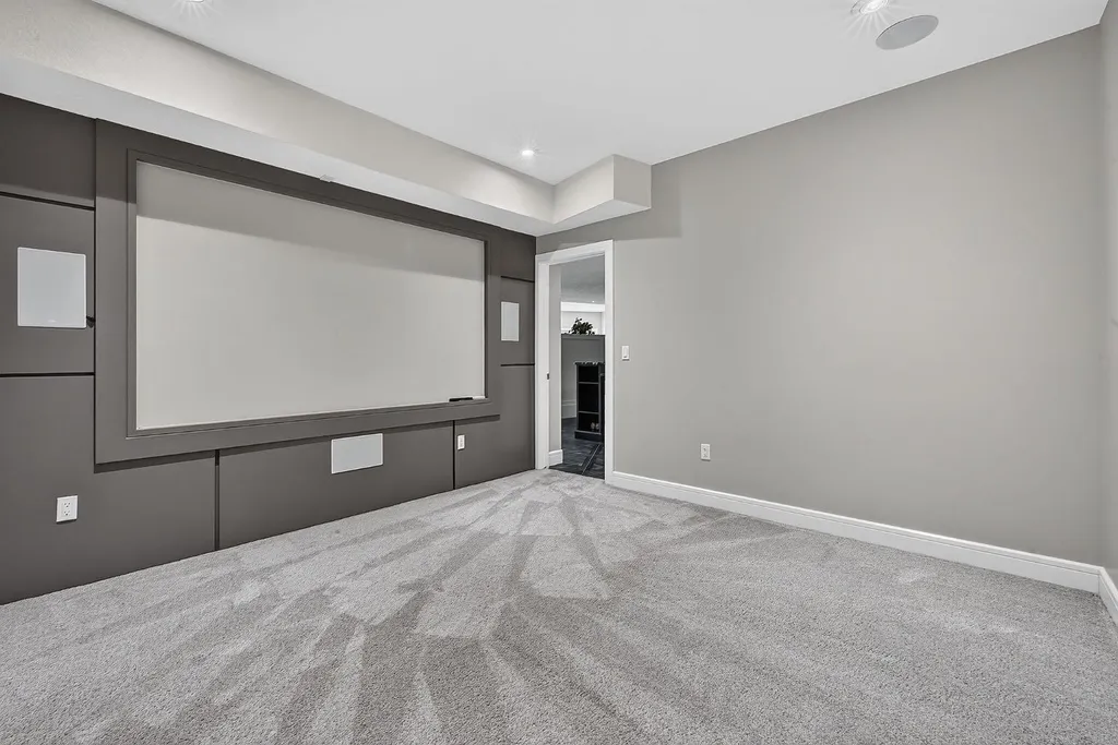 246051 20 Street E Rural Foothills County AB T1S 3N1
