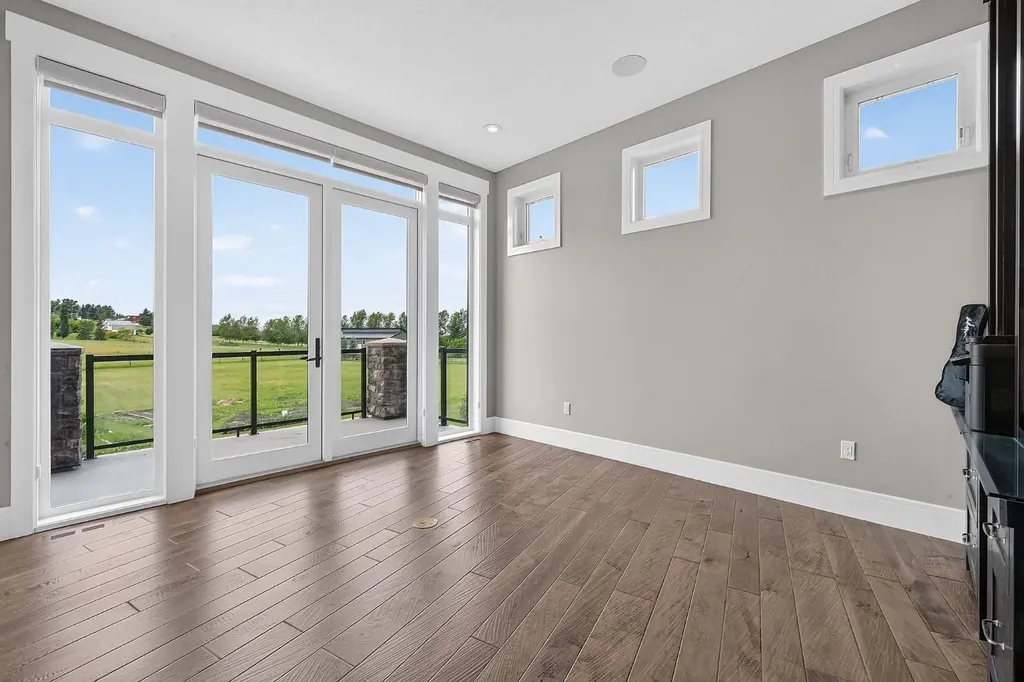 246051 20 Street E Rural Foothills County AB T1S 3N1