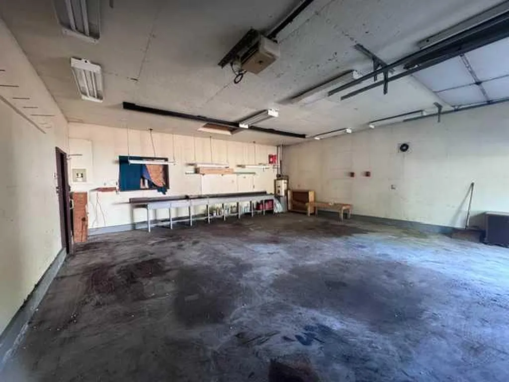 508 Centre Street Brooks AB T1R 0G3