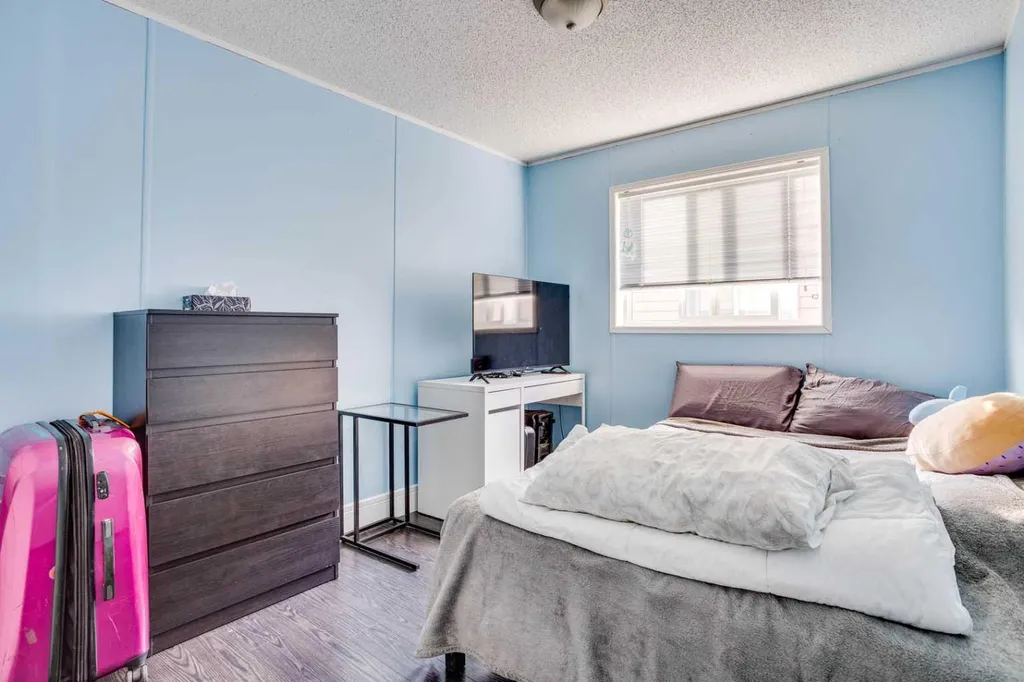 125 Balsam Way Fort Mcmurray AB T9K 0G2