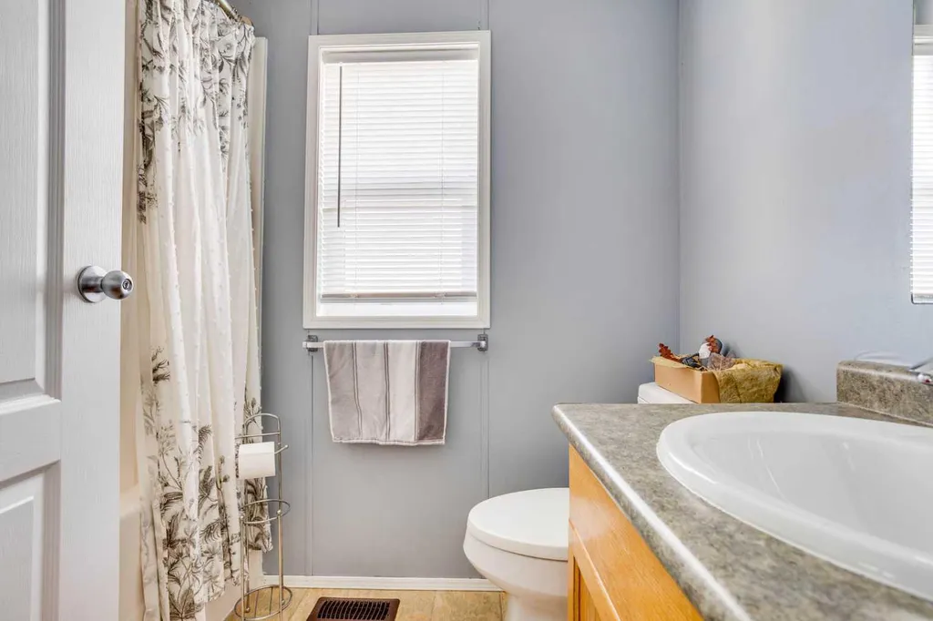 125 Balsam Way Fort Mcmurray AB T9K 0G2