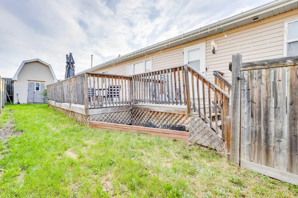 125 Balsam Way Fort Mcmurray AB T9K 0G2