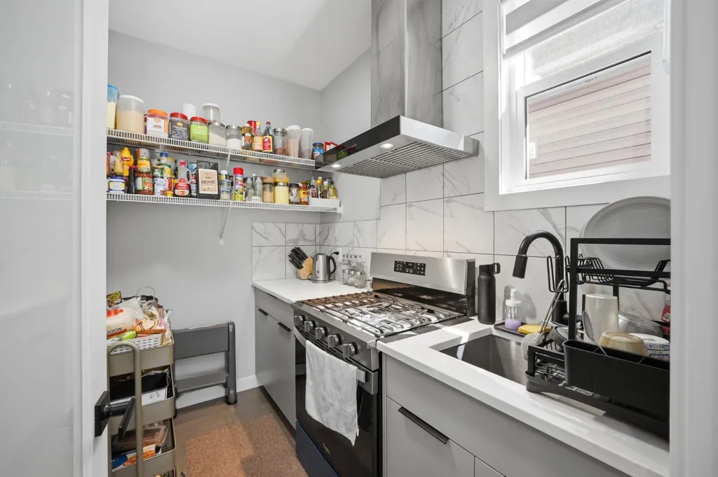 79 Amblefield Grove NW Calgary AB T3P 2K1