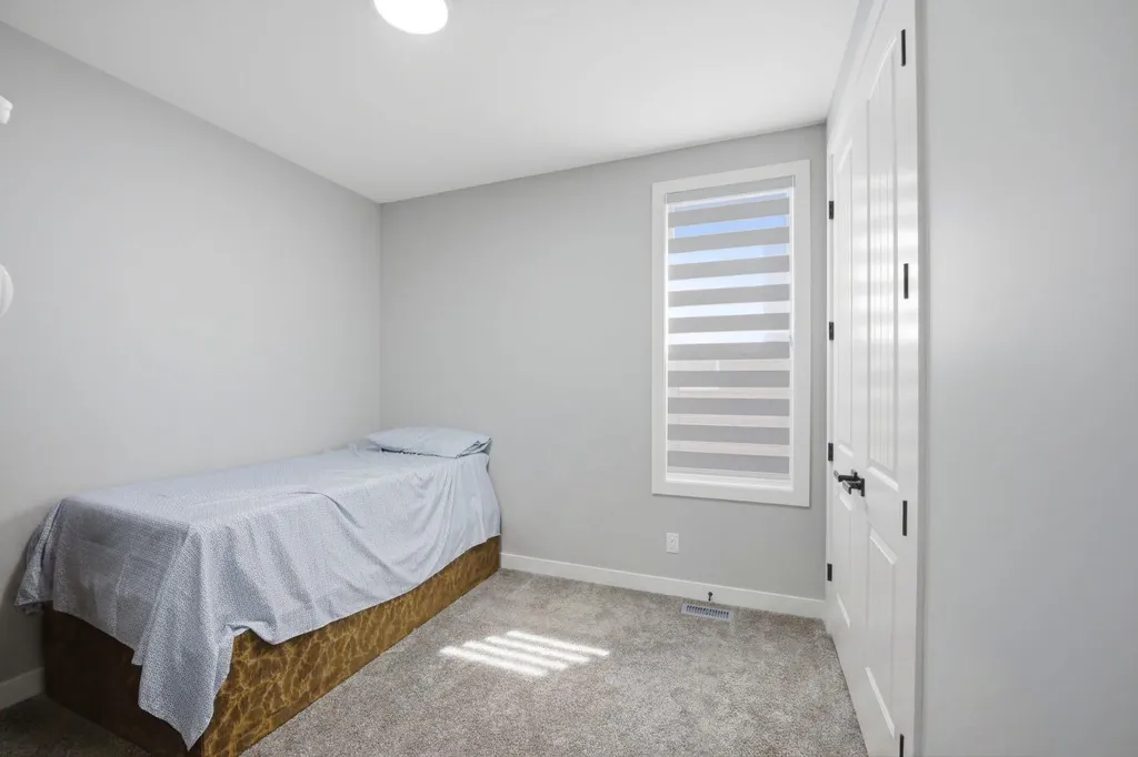 79 Amblefield Grove NW Calgary AB T3P 2K1