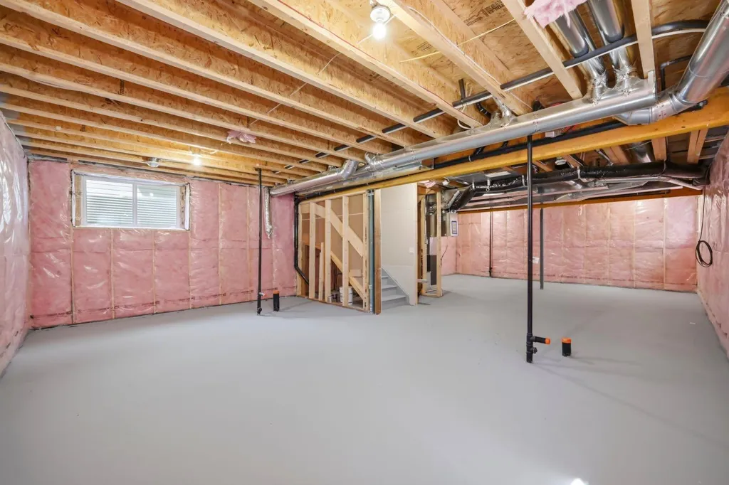79 Amblefield Grove NW Calgary AB T3P 2K1